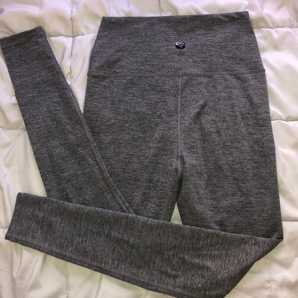 High waisted leggings